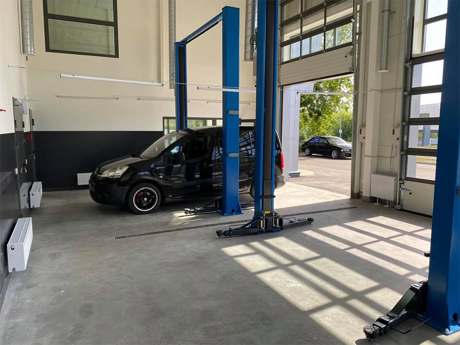 Kodėl automobilio priežiūrą reikia patikėti profesionalams?