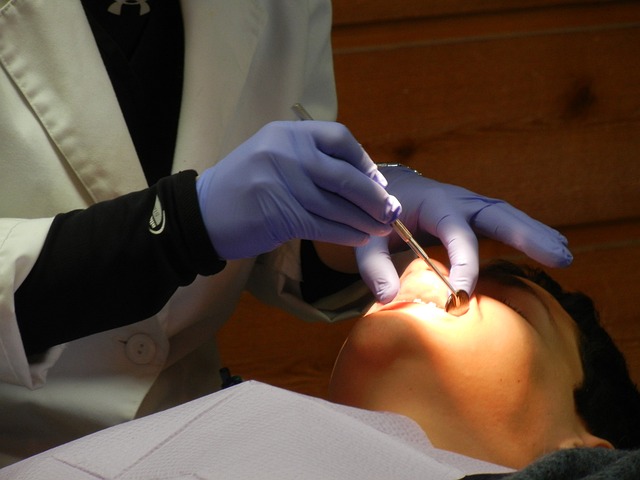 10 patikrintų burnos higienos patarimų iš geriausių odontologijos klinikos ekspertų